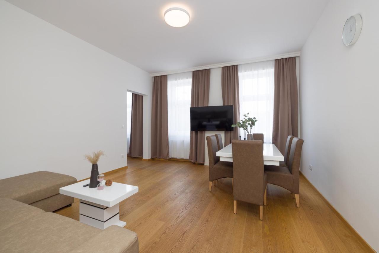 Donaustadt Special Apartments 1220 Wenen Buitenkant foto
